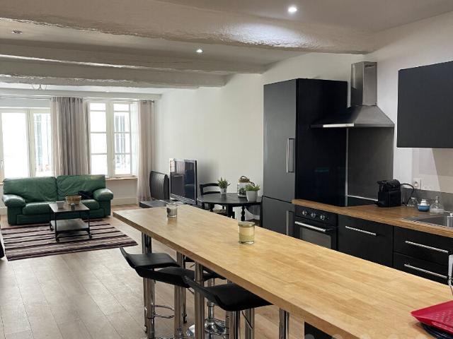Appartement 1 pièce 75 m²