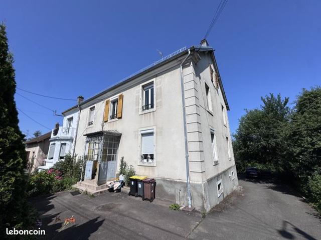 Appartement 1 pièce 75 m²