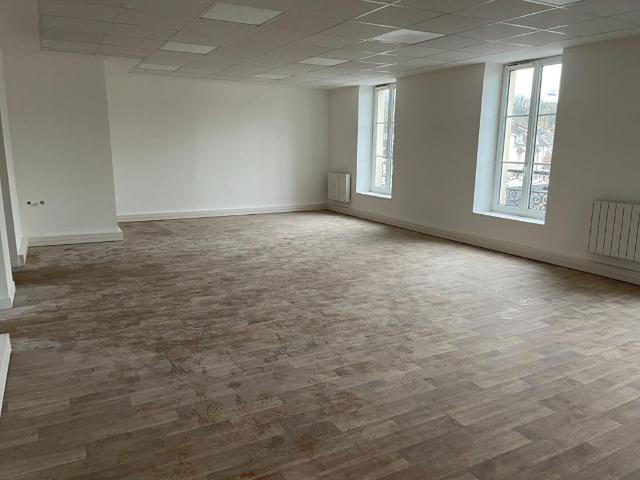Appartement 1 pièce 76 m²