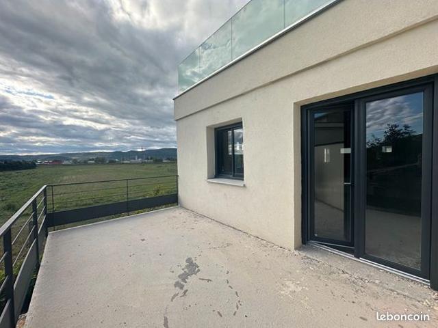 Appartement 1 pièce 78 m²