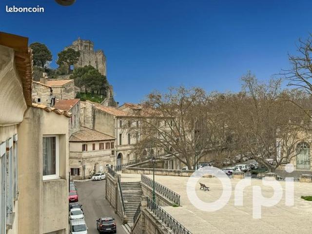 Appartement 1 pièce 78 m²