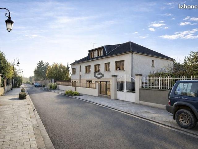 Appartement 1 pièce 78 m²