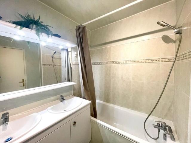 Appartement 1 pièce, 79 m² à louer à Saint Ouen l'Aumône 95310