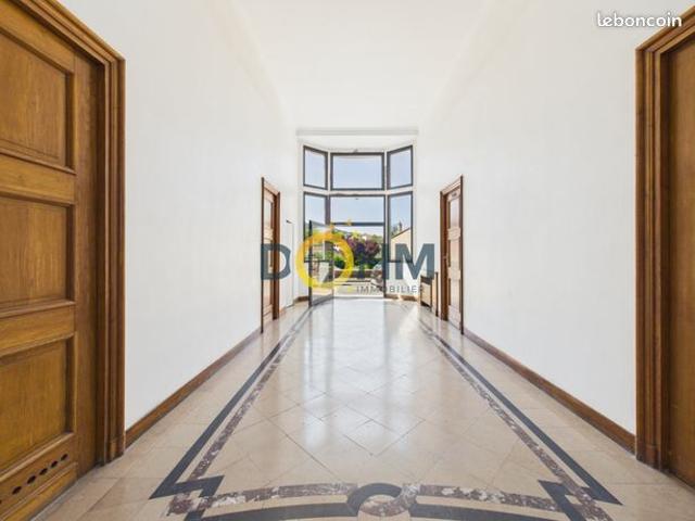 Appartement 1 pièce 73 m²