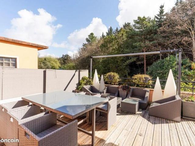 Appartement 1 pièce 84 m²