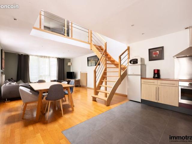 Appartement 1 pièce 87 m²
