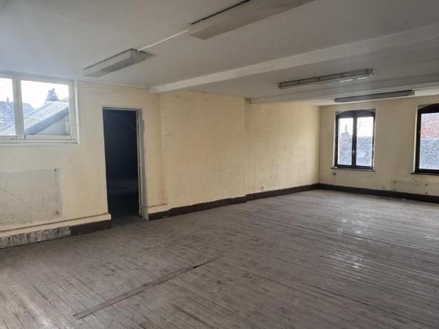 Appartement 1 pièce 88 m²