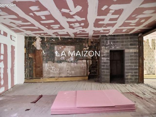 Appartement 1 pièce 89 m²