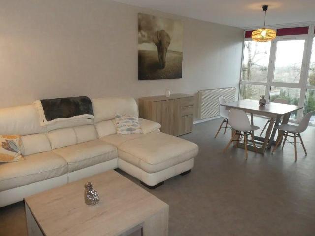 Appartement 1 pièce, 80 m² à louer à Angoulême 16000
