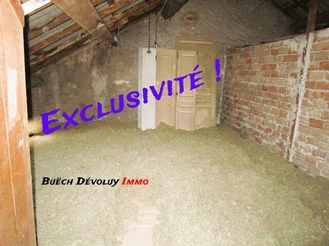 Appartement 1 pièce 90 m²