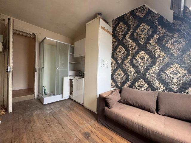 Appartement 1 pièce 9 m²