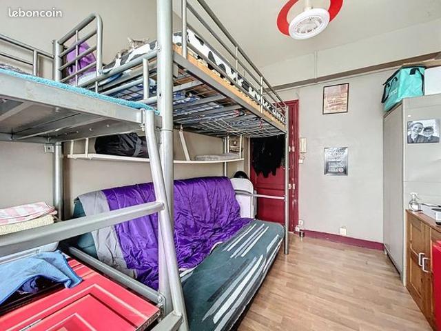 Appartement 1 pièce 9 m²