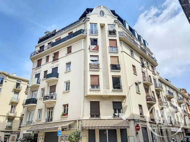 Appartement 1 pièce 9 m²