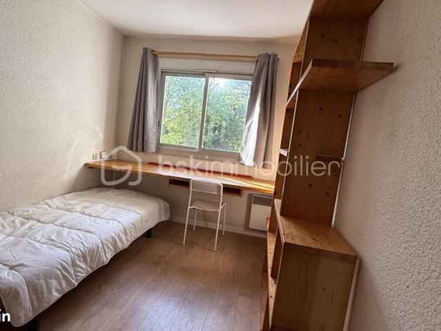 Appartement 1 pièce 9 m²