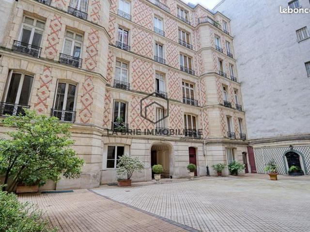 Appartement 1 pièce 9 m²