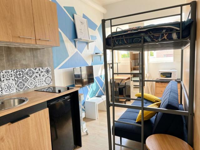 Appartement 1 pièce 9 m²