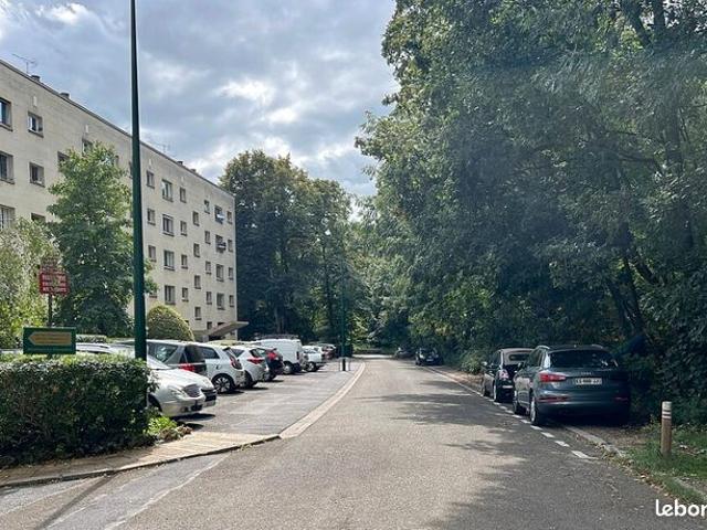 Appartement 1 pièce 9 m²