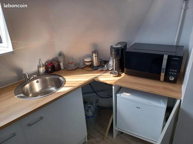 Appartement 1 pièce 9 m²