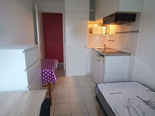 Appartement 1 pièce, 9 m² à louer à Poitiers 86000