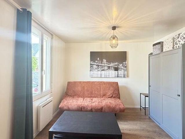 Appartement 1 pièces 20m2 REIMS 465 euros