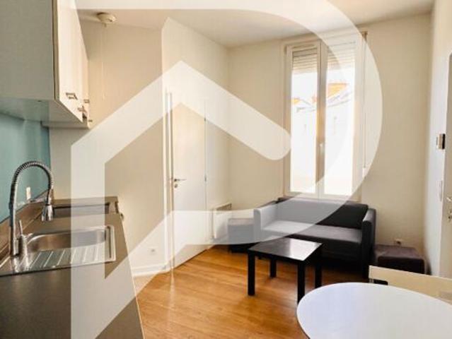 Appartement 1 pièces 27m2 REIMS 650 euros
