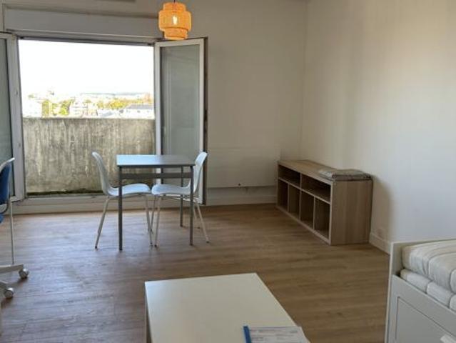 Appartement 1 pièces 29m2 REIMS 630 euros