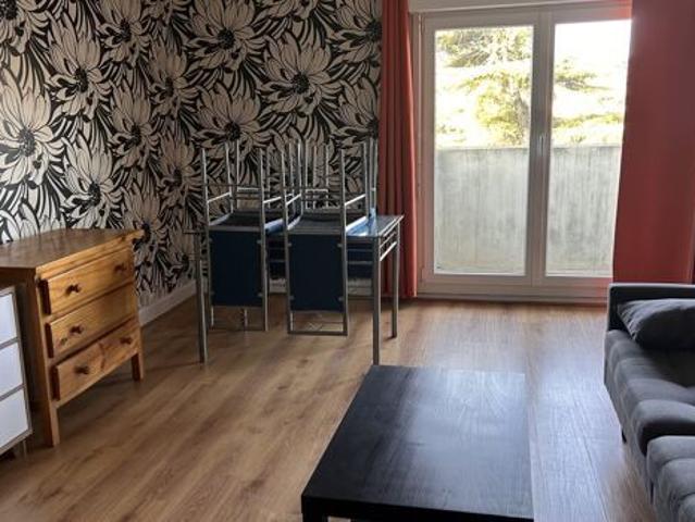 Appartement 1 pièces 32m2 REIMS 550 euros