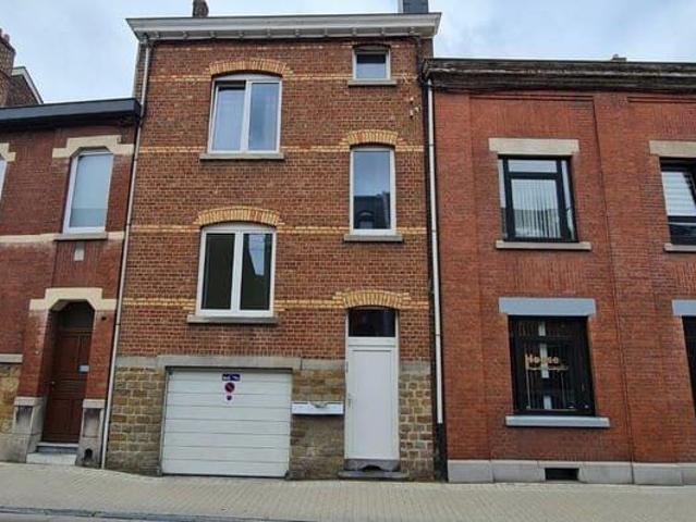 Appartement 1ch avec terrasse, jardin et garage