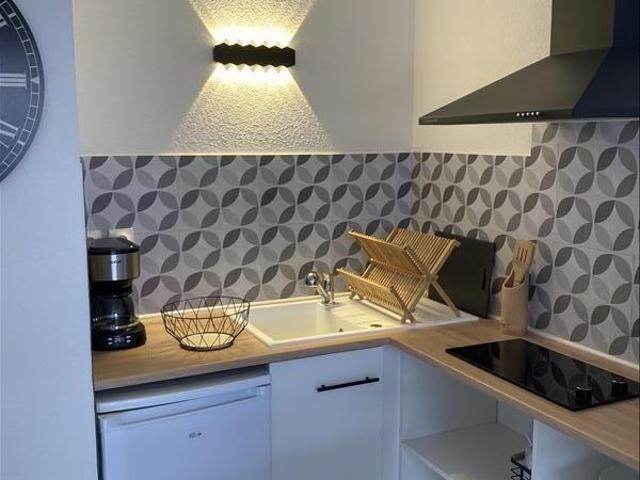 Appartement 1er étage 25 m2 1 pièce Meublé