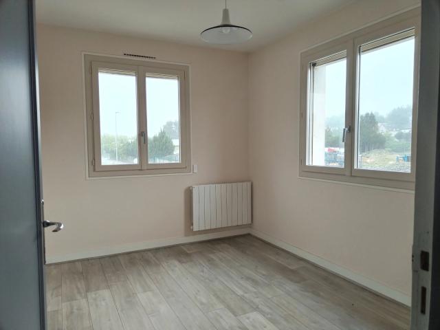 APPARTEMENT 1ER ÉTAGE – 4 PIÈCES – 3 CHAMBRES – SOUPPES SUR LOING