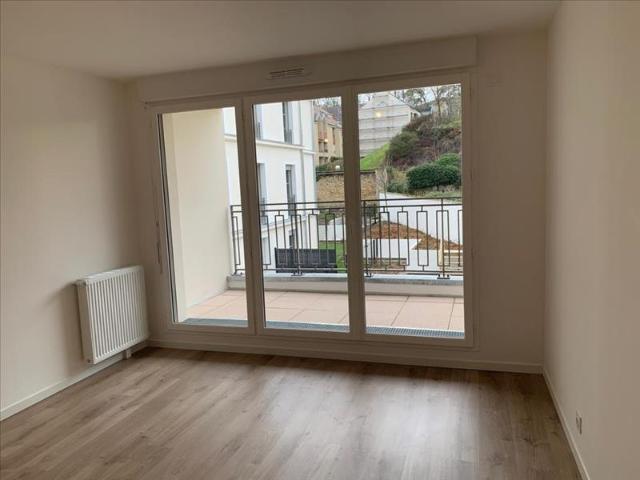 Appartement 1er étage 61 m2 3 pièces Vide