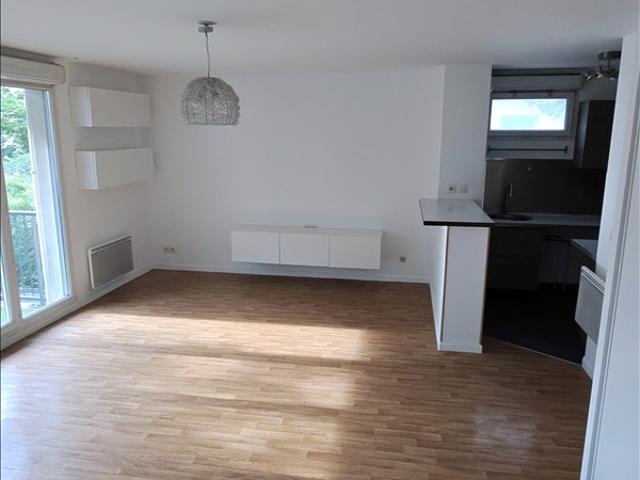 Appartement 1er étage 63 m2 3 pièces Non meublé