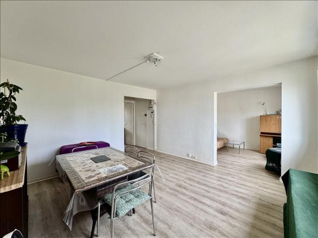 Appartement 1er étage 67,10 m2 4 pièces Non meublé