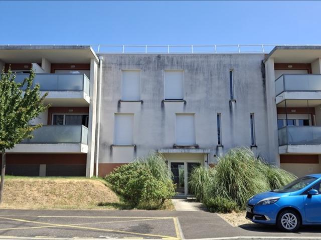 Appartement 1er étage 85,95 m2 4 pièces Non meublé