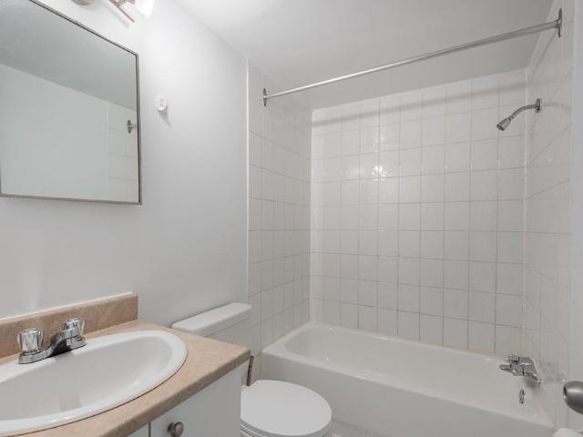 Appartement 202 435 Rue Leblanc O