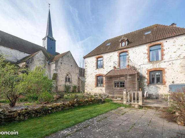 Propriété 20 pièces 645 m²