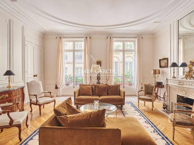 Appartement 197 m2 Paris 8ème