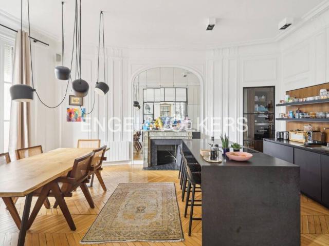 Appartement 225 m2 Paris 16ème
