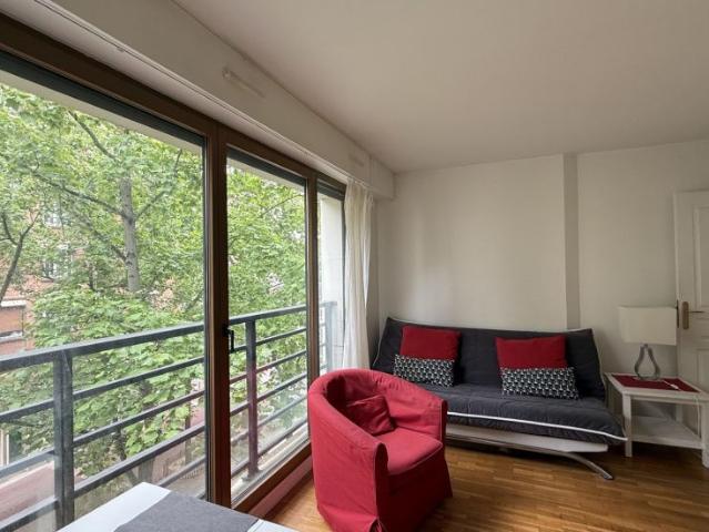 Appartement 22 m² 1 pièce Issy Les Moulineaux 92130