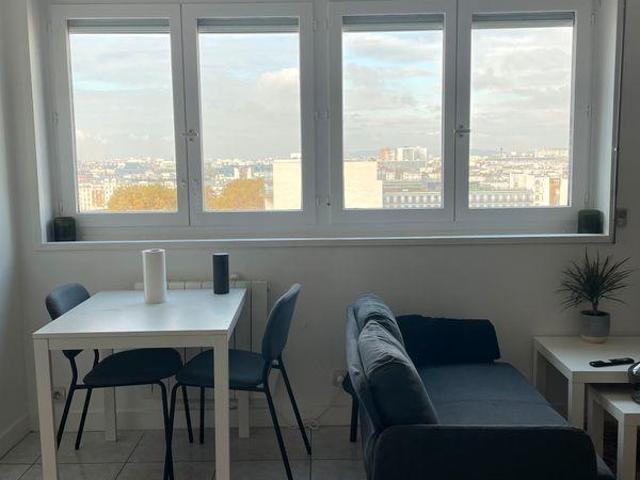 Appartement 27 m2 proche métro 13 et 14