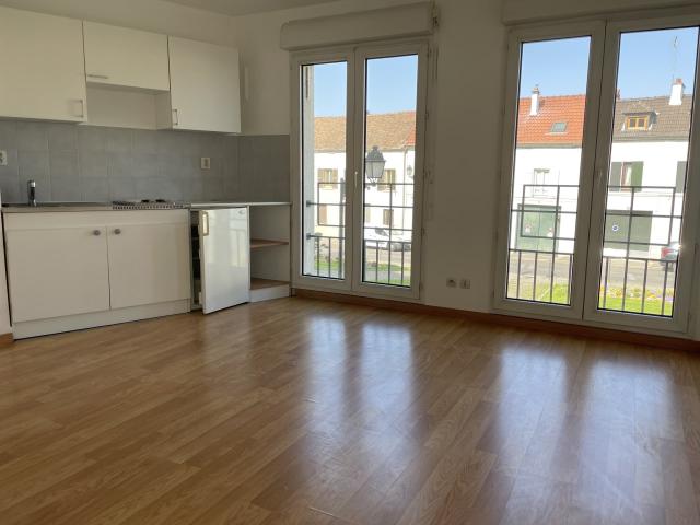Appartement 24.95 m² 1 pièce Deuil La Barre 95170