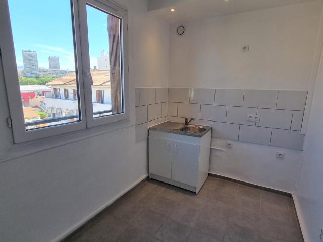 Appartement 24 m² 1 pièce Marseille 13014