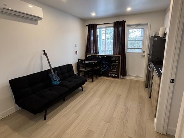 Appartement 2½ Avec Chambre Fermée – Sta