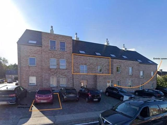 APPARTEMENT 2 CH AVEC BALCON ET UN EMPLACEMENT PARKING