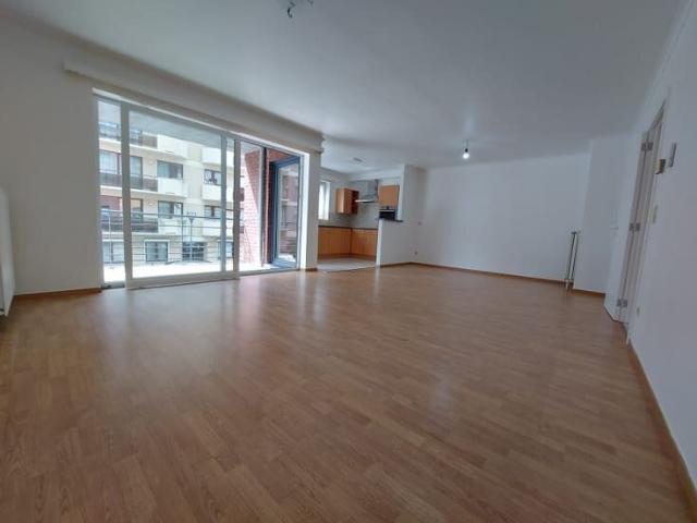 Appartement 2 ch avec terrasse et parking