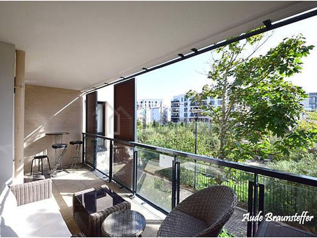 Appartement 2 chambres meublé avec accès handicapé, garage et terrasse Bois Colombes 92270