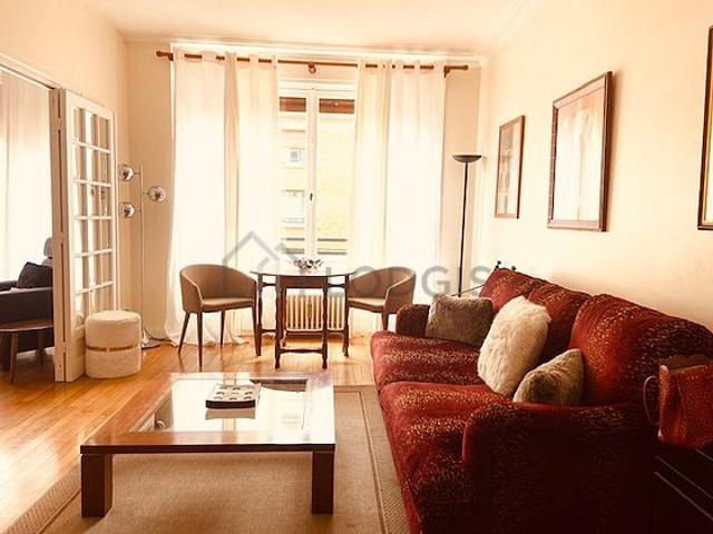 Appartement 2 chambres meublé avec ascenseur Arc de Triomphe Paris 16°