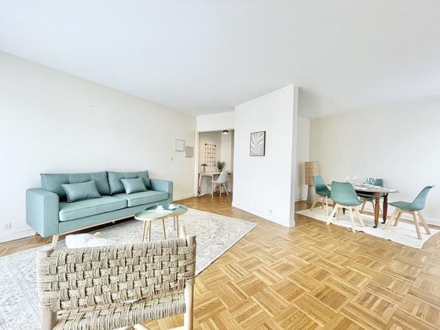 Appartement 2 chambres meublé avec ascenseur, cave et local à vélos Gobelins Paris 13°