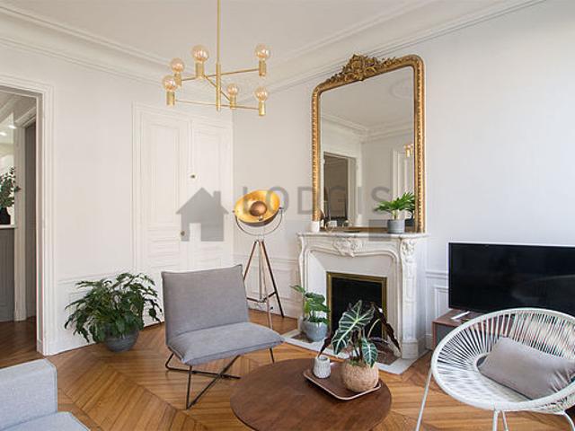 Appartement 2 chambres meublé avec ascenseur, cheminée et concierge Invalides Paris 7°
