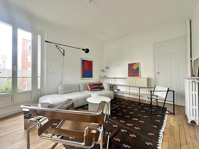 Appartement 2 chambres meublé avec ascenseur, concierge et local à vélos Bastille Paris 11°